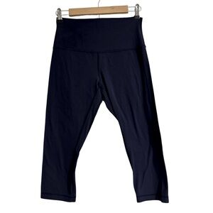 Lululemon Athletica capri leggings EUC